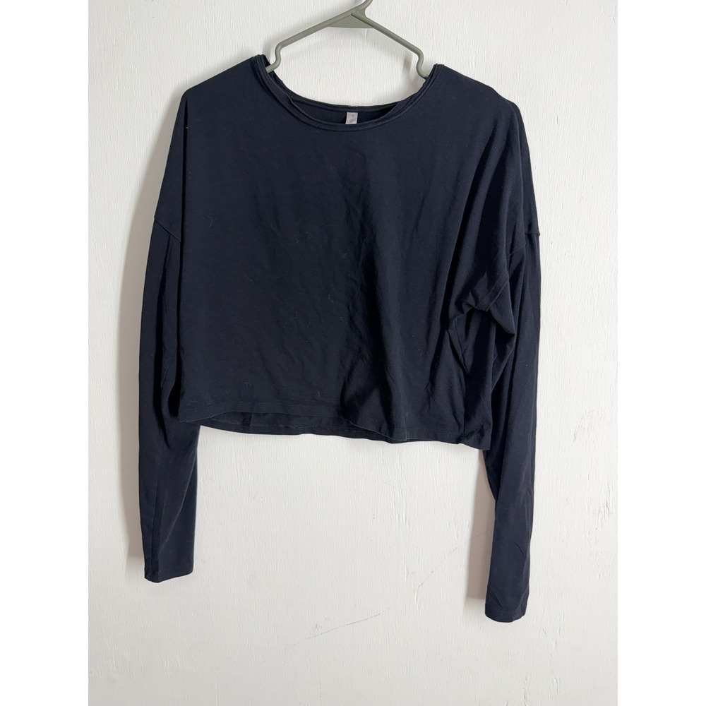 Fabletics Womens Black Long Sleeve Crop Top Activewear Gym Shirt Size M